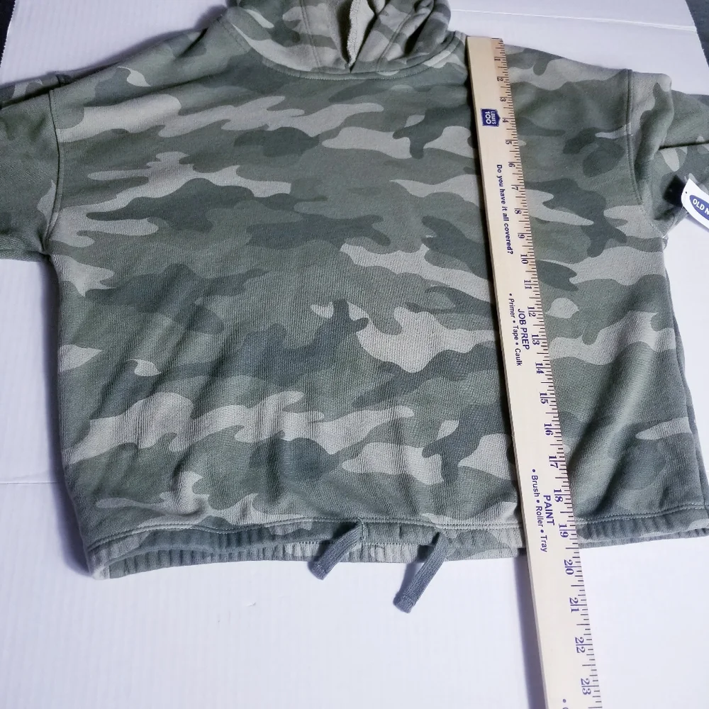 NWT OLD NAVY GIRL'S CROPPED GREEN CAMO HOODIE SIZE XL 14-16